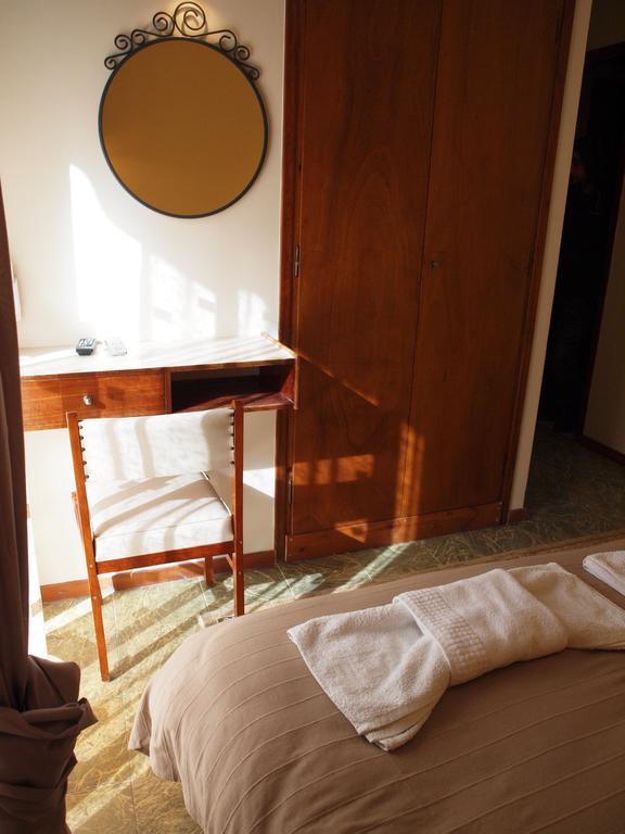 Noufara Hotel Kamena Vourla Eksteriør billede
