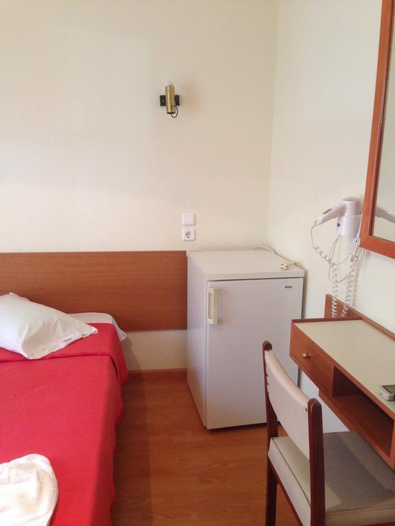 Noufara Hotel Kamena Vourla Eksteriør billede